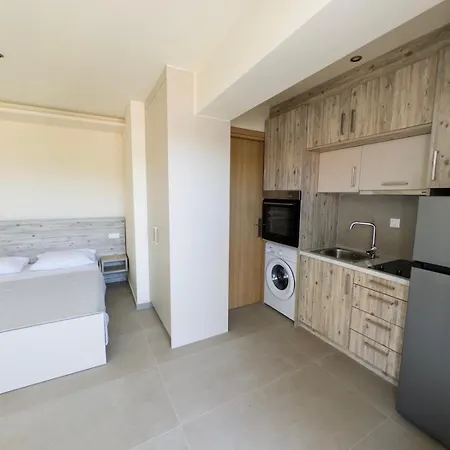 Kotronia Σκιάθος Πόλη